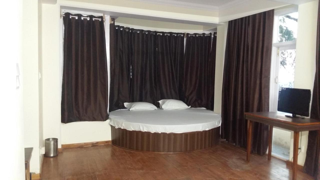 Hotel Le Talbot Шімла Екстер'єр фото